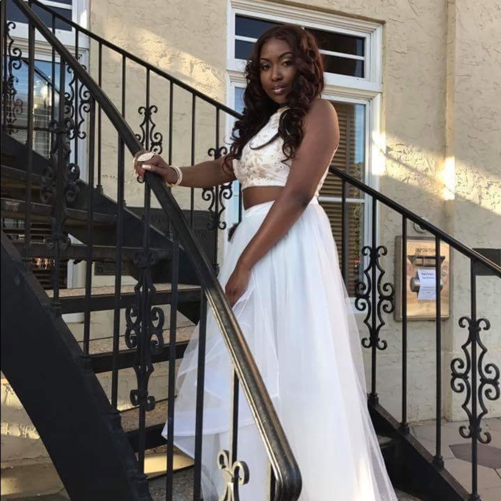 Beautiful two piece prom dress!